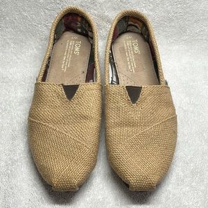 TOMS Classics Natural Burlap Womens Slip On Casual Canvas Flat Shoes